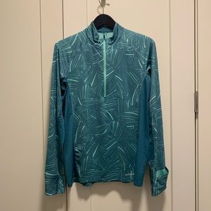 NWT Patagonia Women’s Pullover